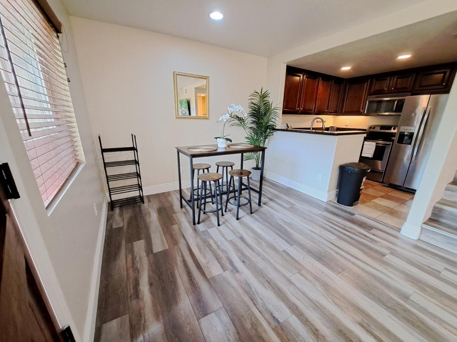 Apartamento Venetian Vacation La Jolla 2 Bedrooms And 2 Bathrooms Luxury Furnished Near Beach And Utc Mall