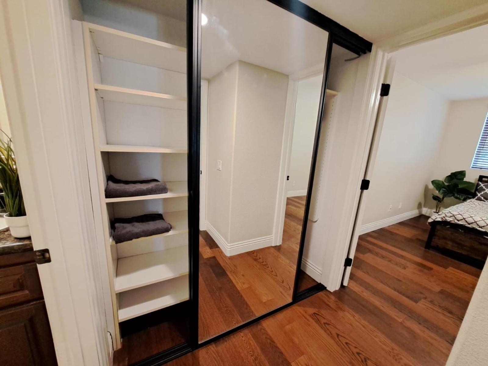 Venetian Vacation La Jolla 2 Bedrooms And 2 Bathrooms Luxury Furnished Near Beach And Utc Mall Apartamento San Diego