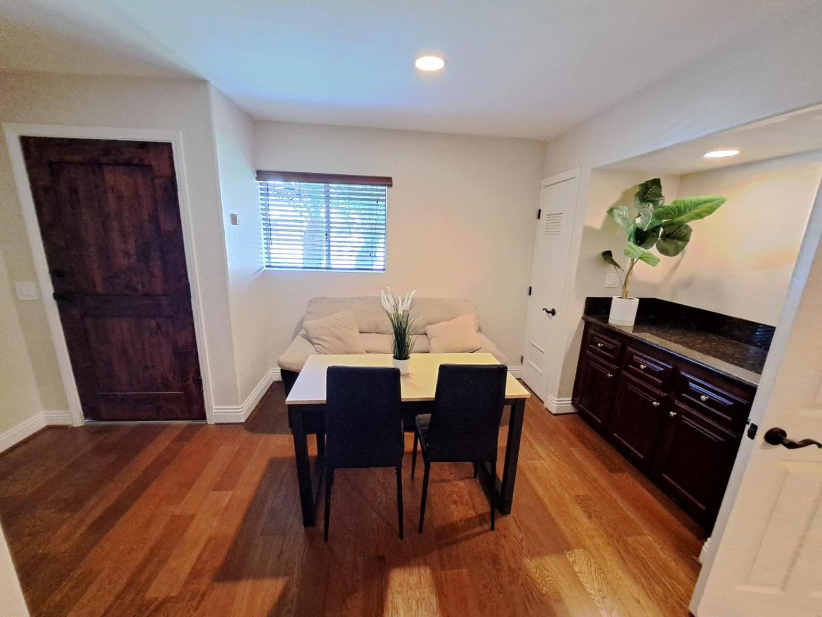 Apartamento Venetian Vacation La Jolla 2 Bedrooms And 2 Bathrooms Luxury Furnished Near Beach And Utc Mall *